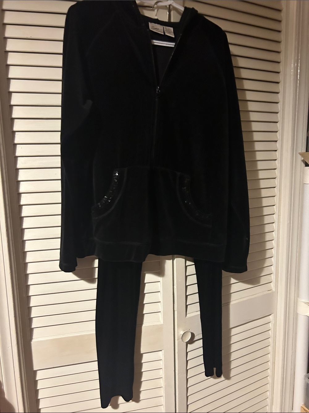 Chico’s Black Women's Velour Zip Hoodie Jacket and pants   2 pieces.